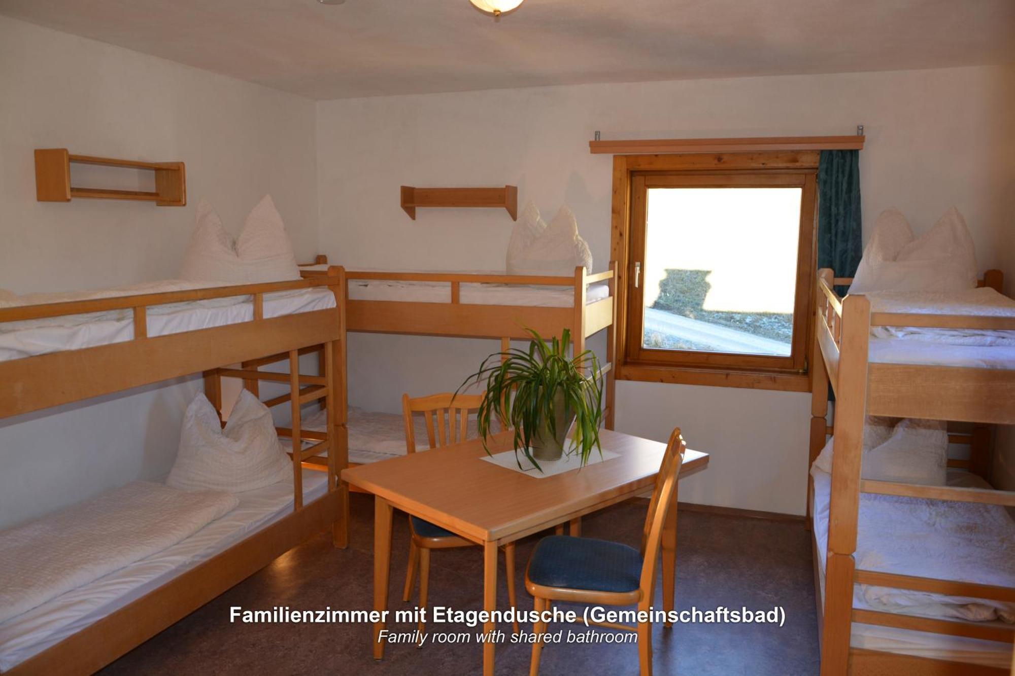 Ski In-Ski Out - Gaestehaeuser Saalbach-Hinterglemm - Wallegghof Christianhof מראה חיצוני תמונה