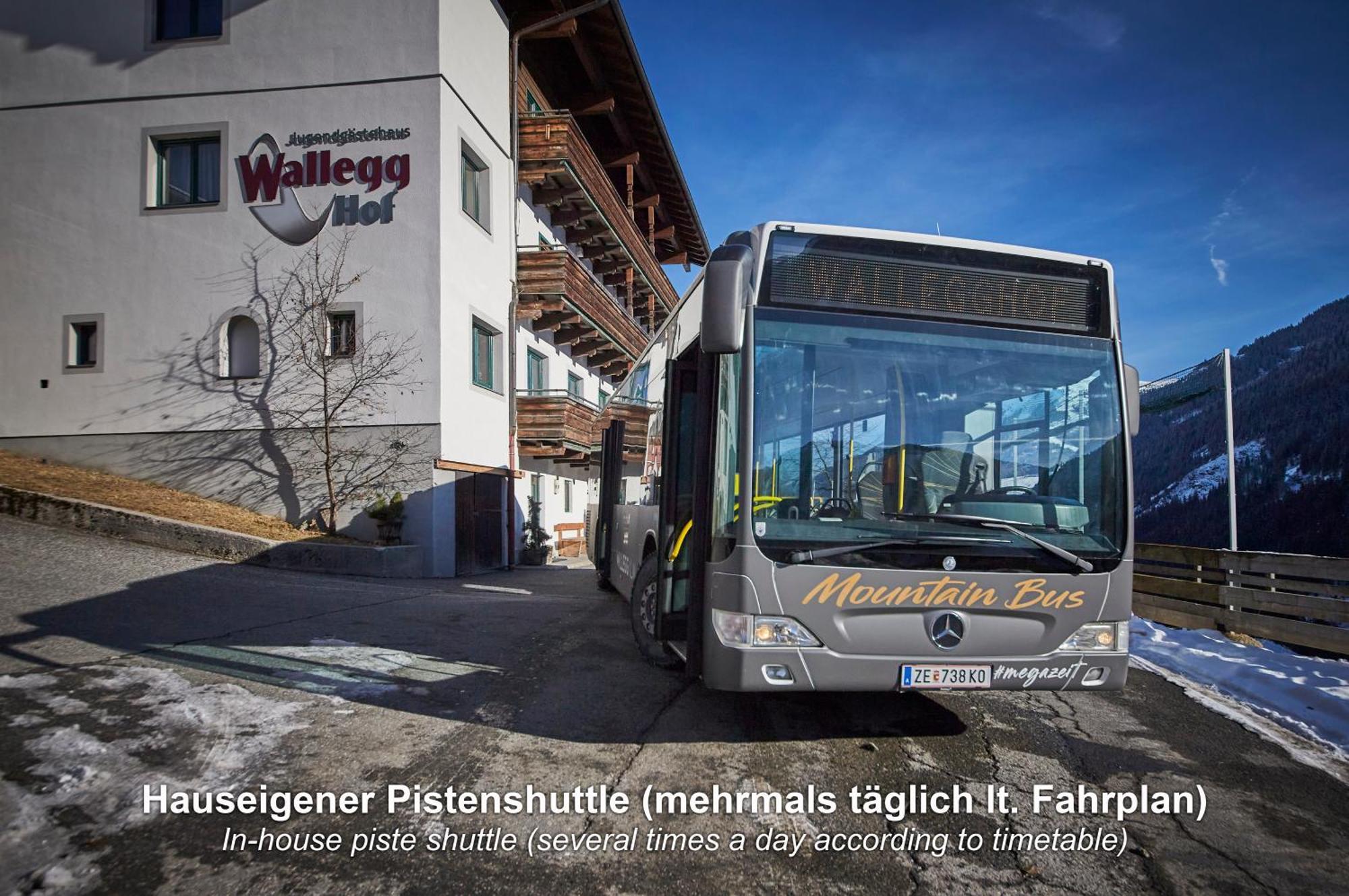 Ski In-Ski Out - Gaestehaeuser Saalbach-Hinterglemm - Wallegghof Christianhof מראה חיצוני תמונה