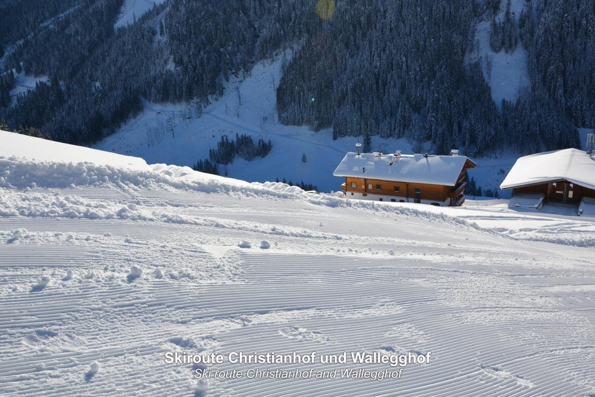 Ski In-Ski Out - Gaestehaeuser Saalbach-Hinterglemm - Wallegghof Christianhof מראה חיצוני תמונה